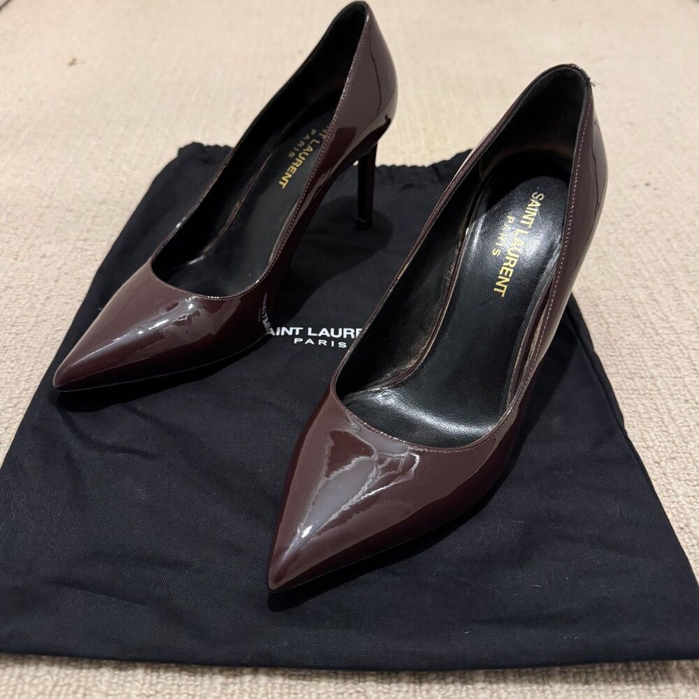 Yves Saint Laurent Burgundy patent leather heels, 36